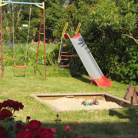 Mit Garten In Zweedorf, Cleaning Included